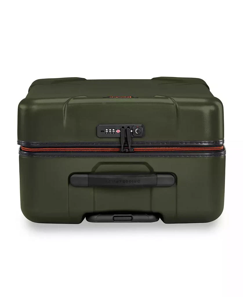 Briggs & Riley Torq Medium Spinner 8