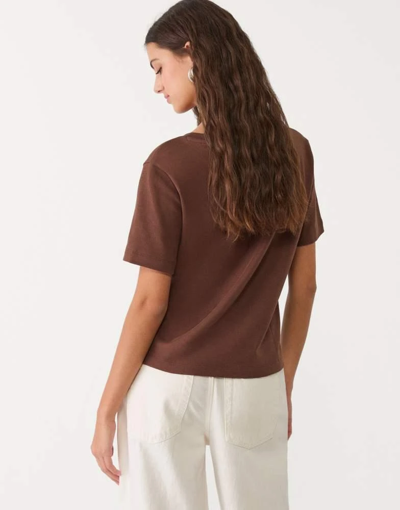 Stradivarius Stradivarius heavyweight regular fit t-shirt in brown 3