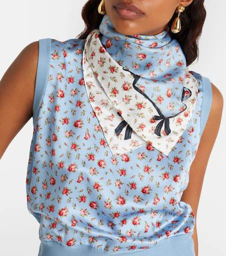 Dolce
Gabbana Floral silk twill scarf 2