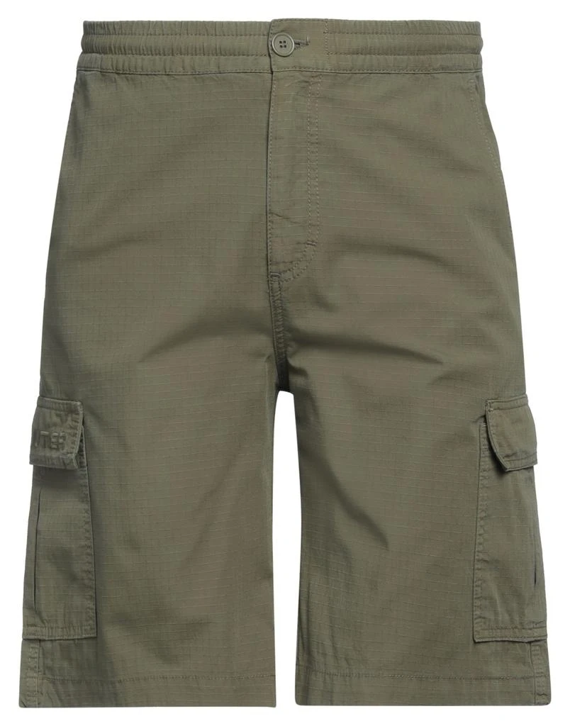 Iuter Shorts 
Bermuda 1