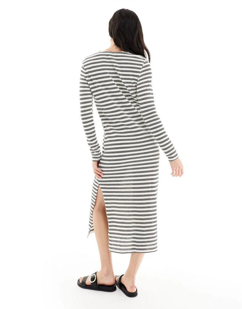 New Look New Look long sleeve crochet maxi dress in stripe 2