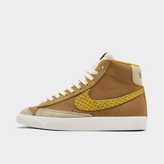 NIKE Men's Nike Blazer Mid '77 Vintage SE Casual Shoes