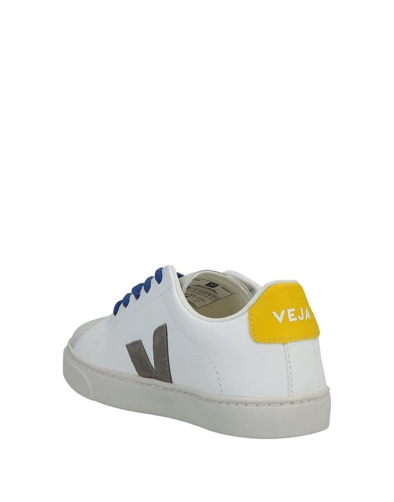 VEJA Sneakers 3