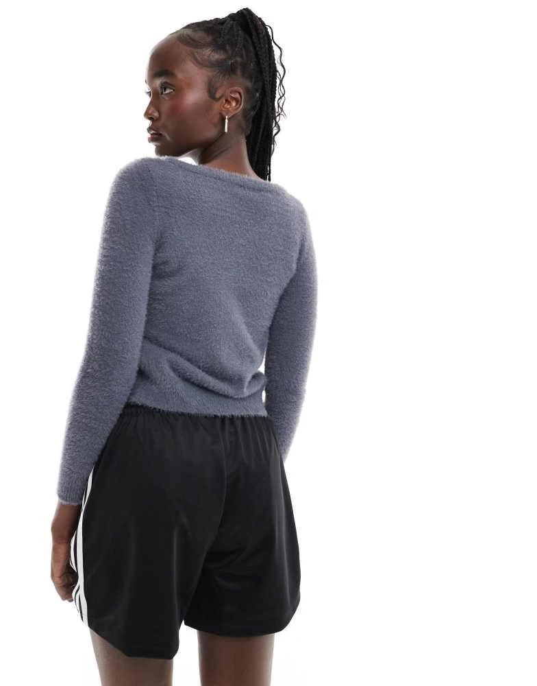 Daisy Street Daisy Street fluffy knit micro cardigan in charcoal 4
