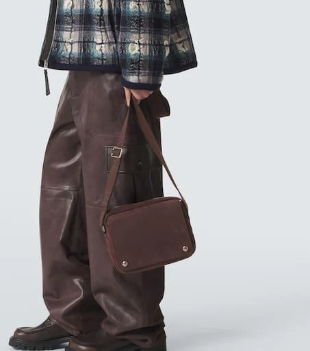 Loewe Pebble Medium leather messenger bag 2