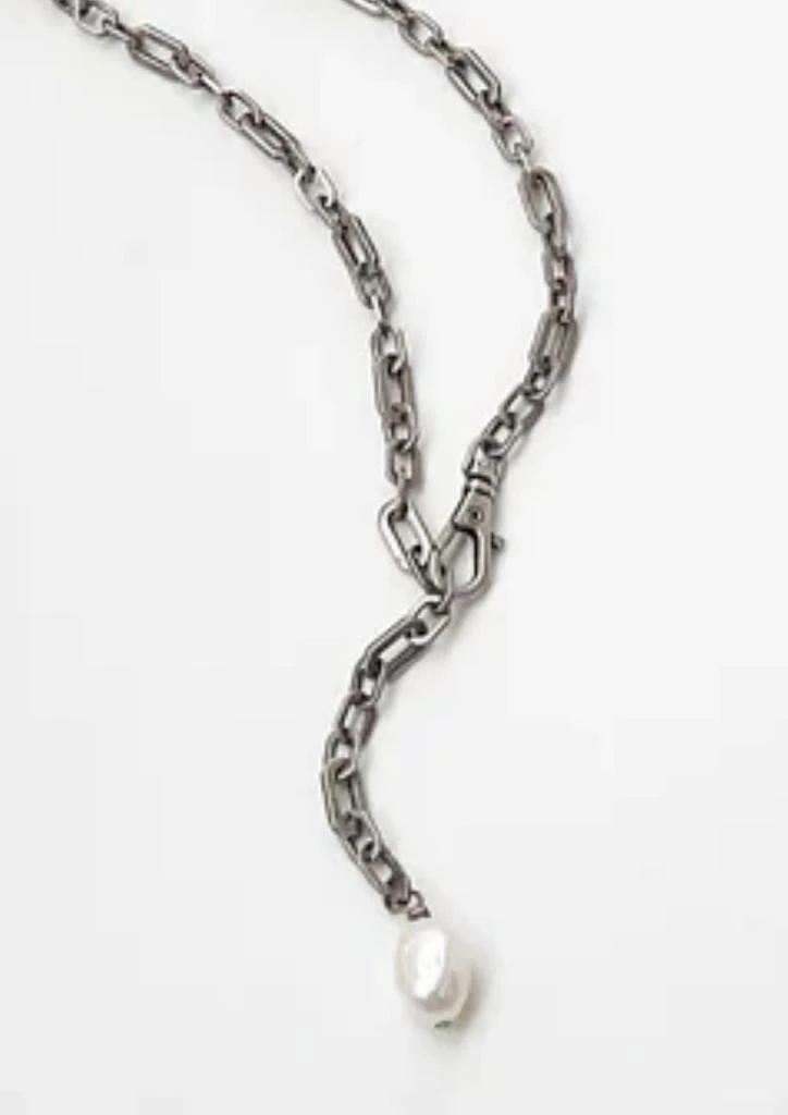 Virtue Jewelry Design Women
s Adjustable Link Necklace With Mini Pearl In Silver/white 2