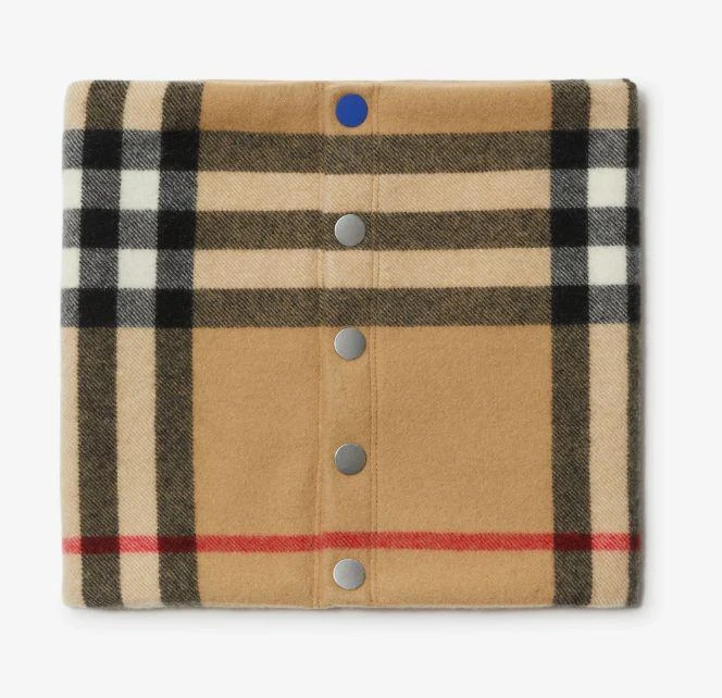 Burberry Burberry Check Cashmere Snood 3