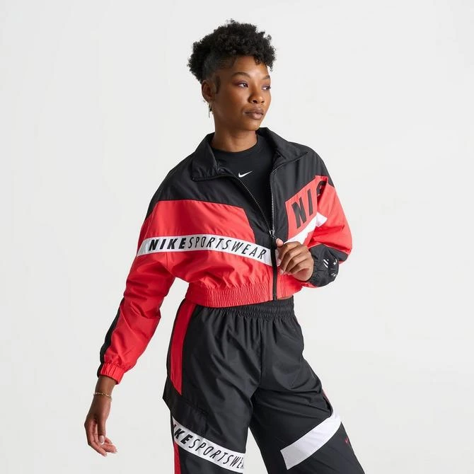 NIKE Women's Nike Street Woven Jacket 3