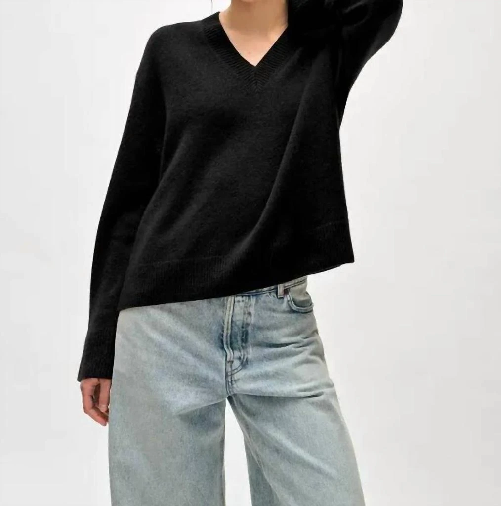 White + Warren White + Warren - Cashmere Rib Trim V Neck Sweater 1