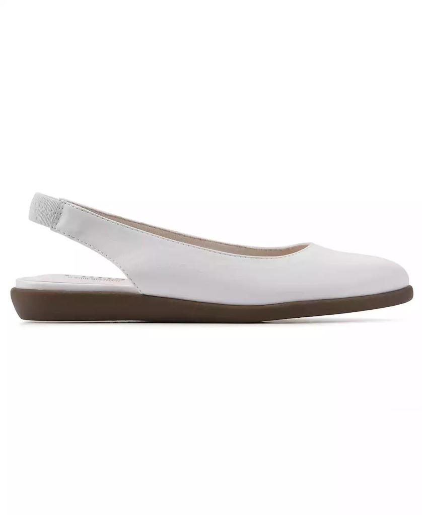 White Mountain Women's Memory Comfort Flat
