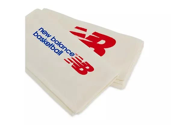 New Balance Basketball Towel 3