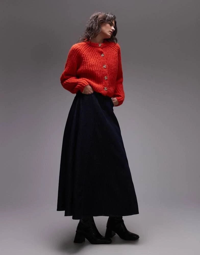 Topshop Topshop knitted chunky crew neck cardigan in red 2