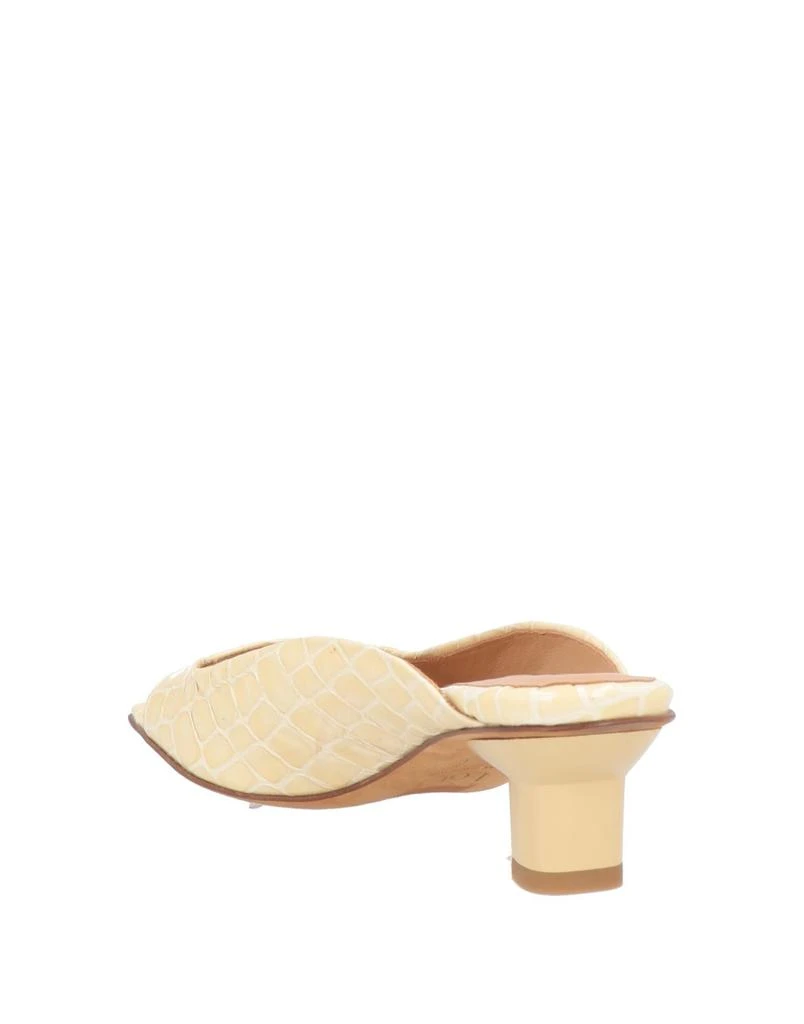 LOQ Sandals 3