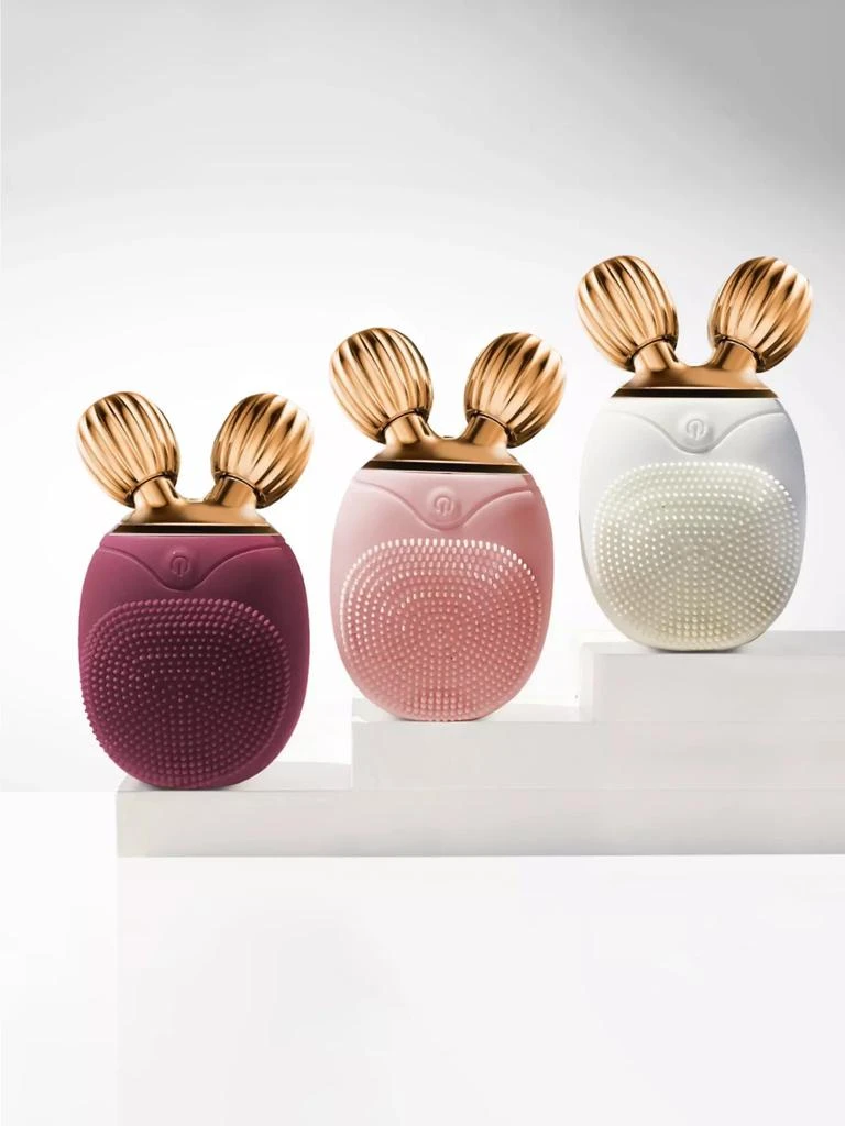 Luce Anti-Aging Facial Cleansing Brush Plus Roller 6