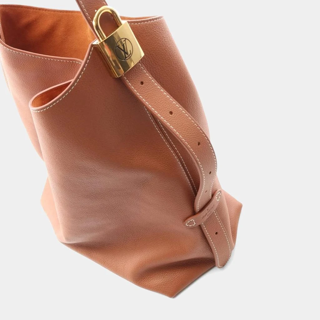 Louis Vuitton Louis Vuitton Low Key Hobo MM Cognac Leather Shoulder Bag 3