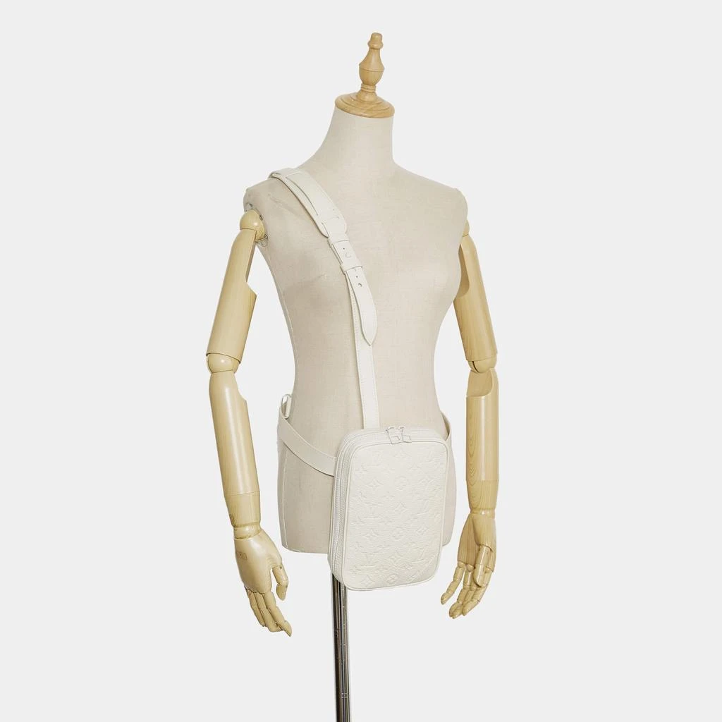 Louis Vuitton Louis Vuitton White Monogram Taurillon Leather Utility Side Bag 2