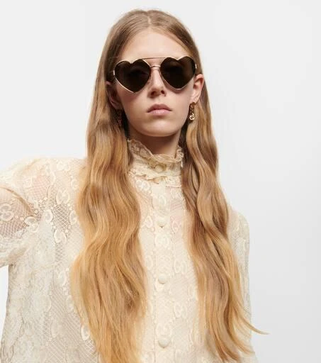 Gucci Heart-shaped sunglasses 6
