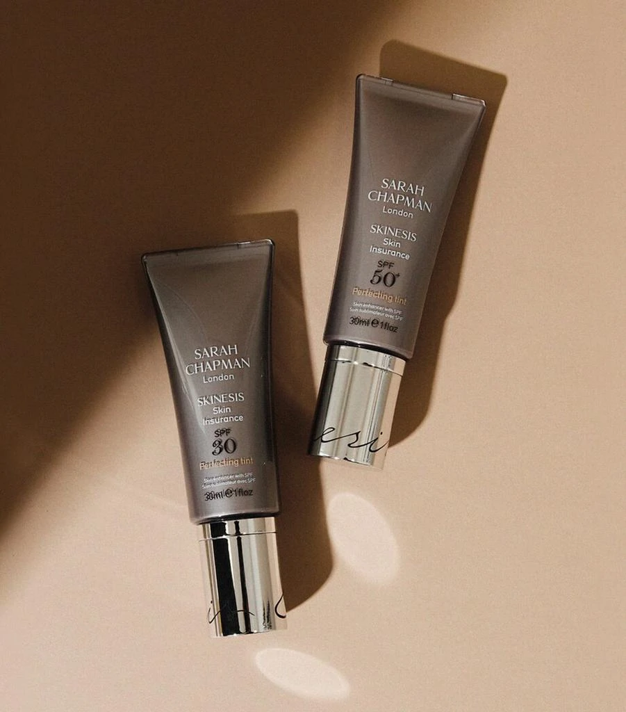 Sarah Chapman Skinesis Skin Insurance SPF 30 Perfecting Tint (30ml) 2