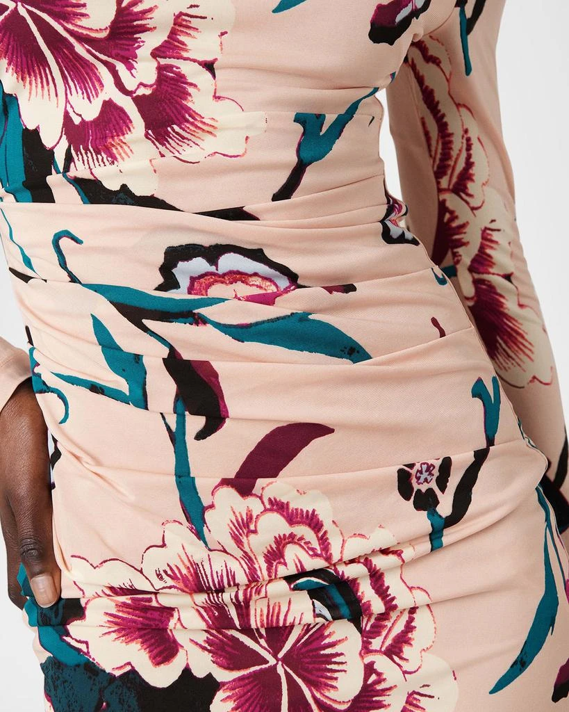 Diane von Furstenberg Lucy Pleated Floral-Print Bodycon Mini Dress - Dresses & Skirts - Free Shipping - BeyondStyle Diane von Furstenberg Lucy Pleated Floral-Print Bodycon Mini Dress - Dresses & Skirts - Free Shipping - BeyondStyle