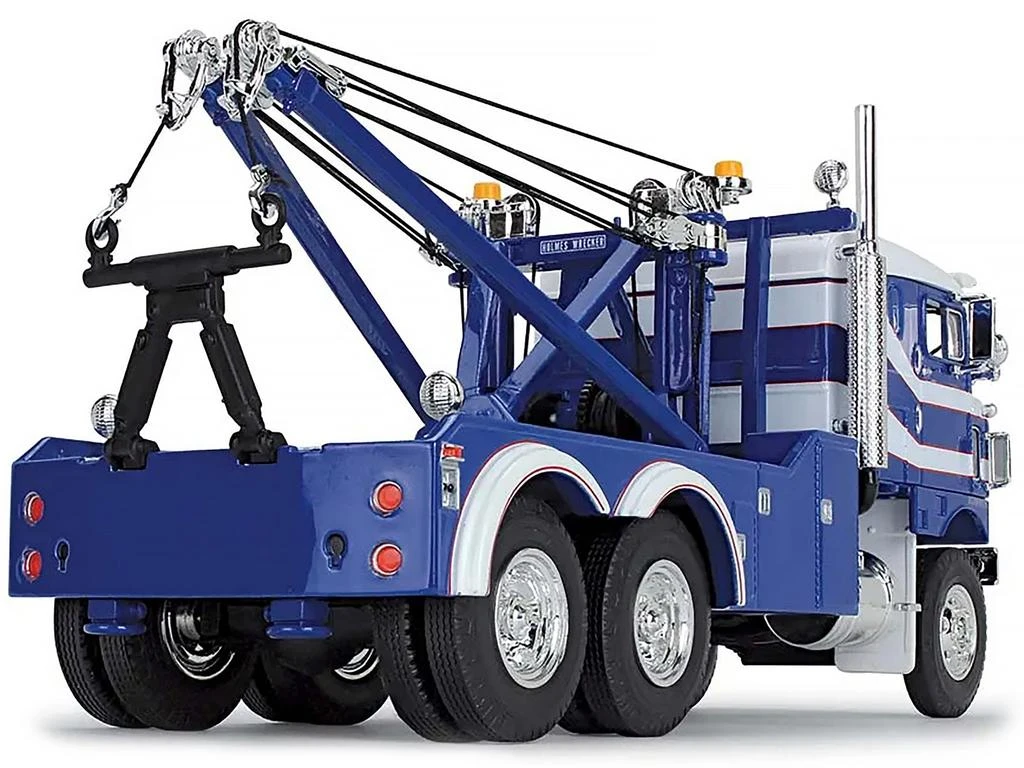 First Gear 1953 Kenworth Bullnose Heavy-Duty Holmes Wrecker Tow Truck Rich Blue and White 1/34 Diecast Model by 1