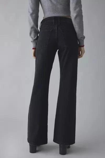 BDG BDG Teo Relaxed Low-Rise Bootcut Jean 2