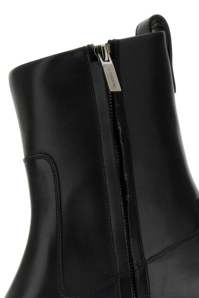 Salvatore Ferragamo STIVALI 3