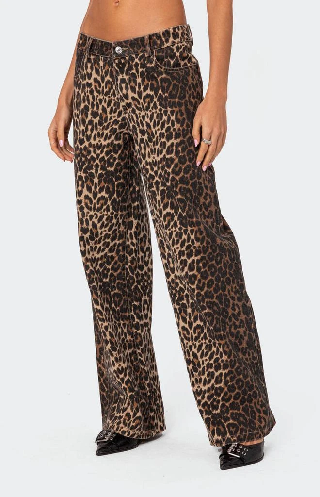 Edikted Leopard Printed Low Rise Jeans 4