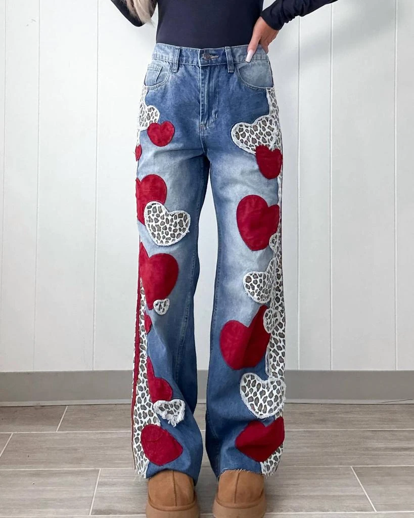 Oli 
Hali Oli 
Hali - Heart And Leo Straight Leg Jean