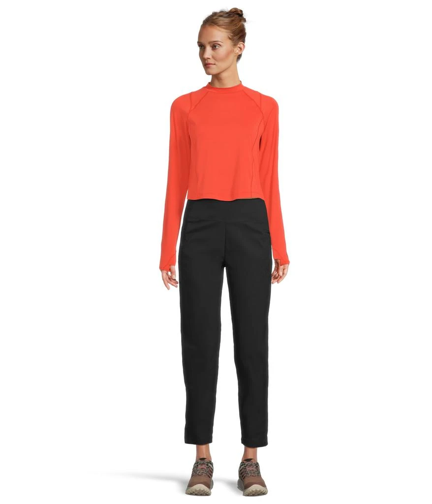 Mountain Hardwear Crater Lake™ Long Sleeve Crop 5