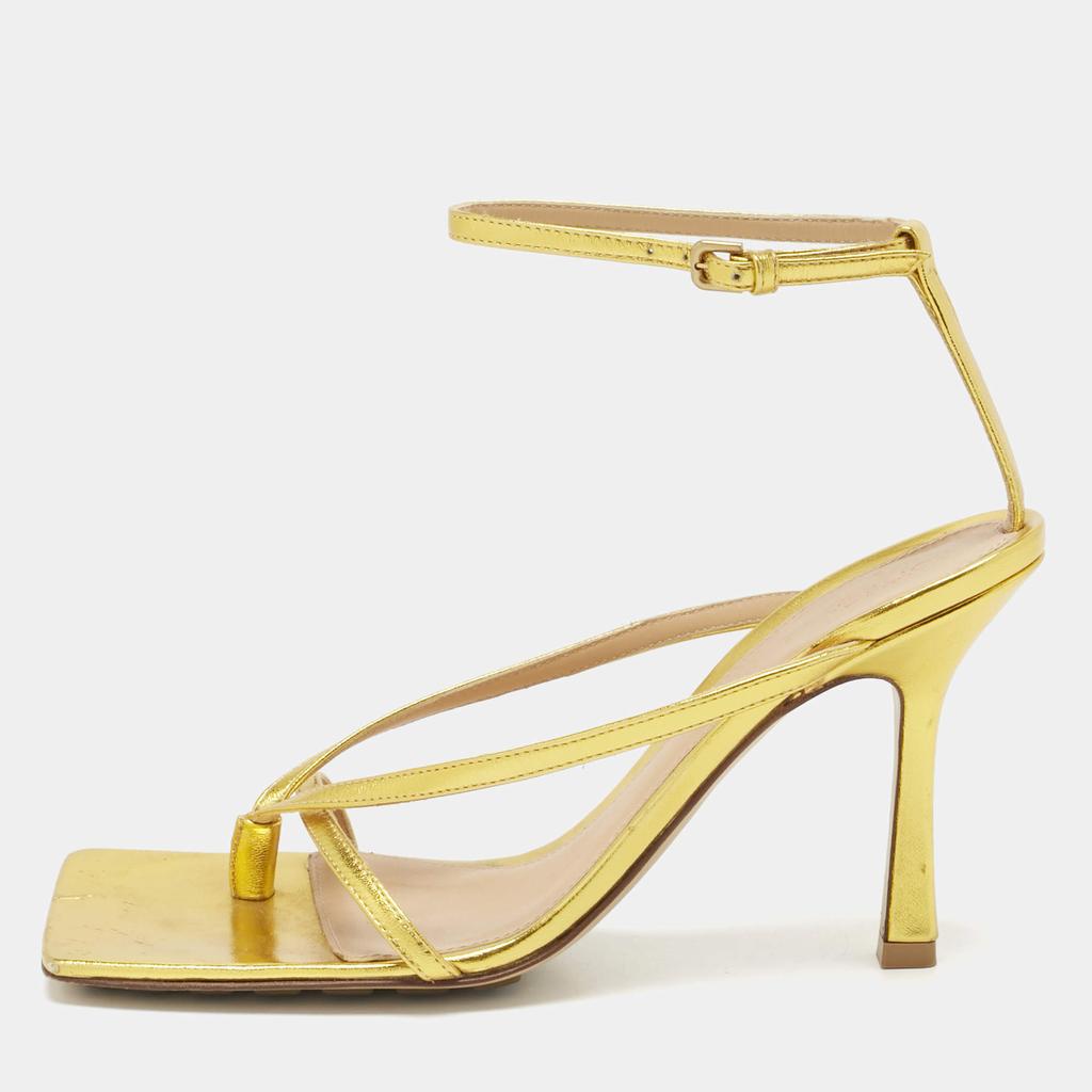 NEOUS Cream Leather Shamali Sandals - Compare Prices from 7+