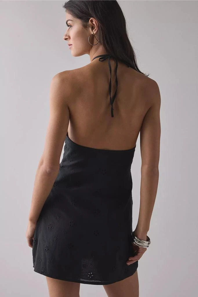 Motel Motel Belinda Eyelet Lace Y-Neck Halter Mini Dress - Dresses & Skirts  - Free Shipping - BeyondStyle