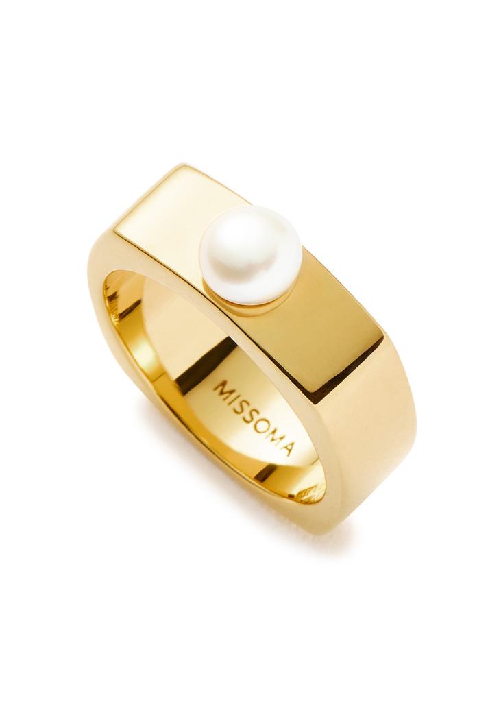 Missoma Button Pearl 18kt gold vermeil ring