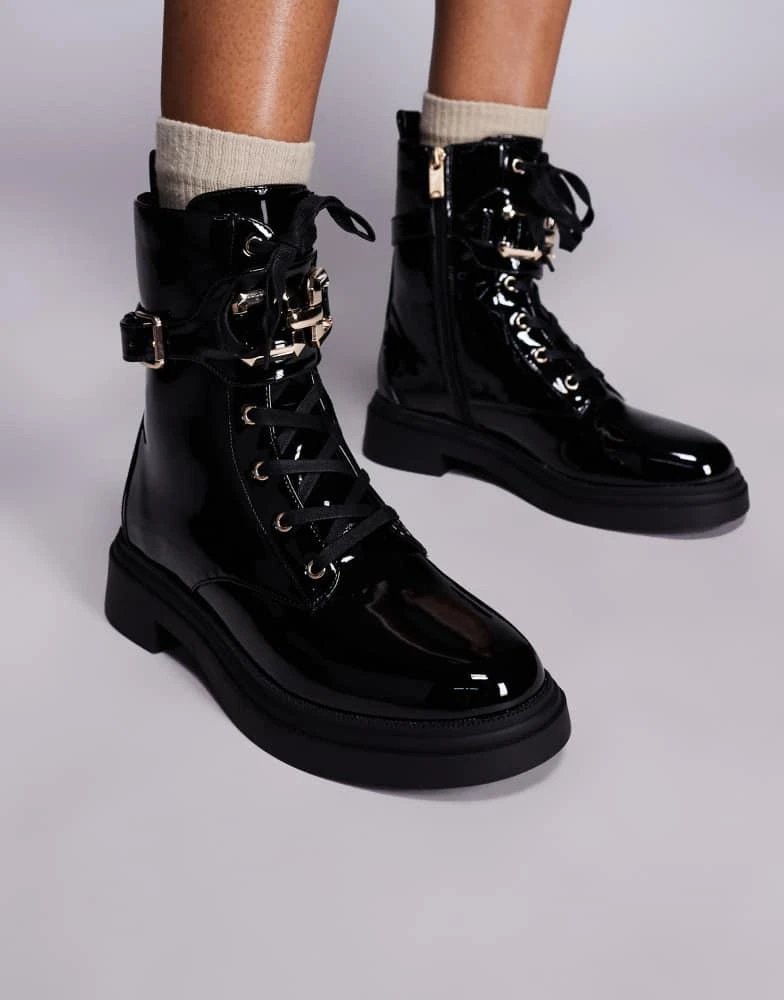 River Island River Island lace up chunky boot in black  display picture 1