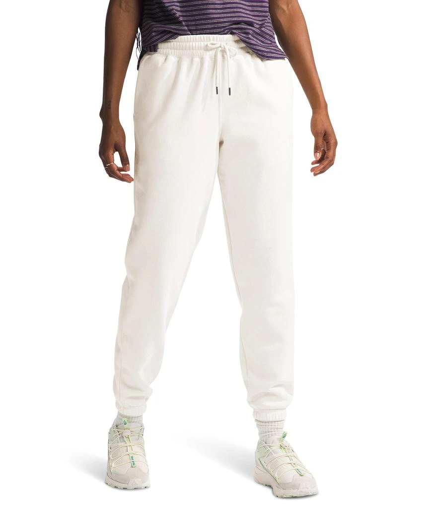 The North Face Half Dome Fleece Sweatpants 1