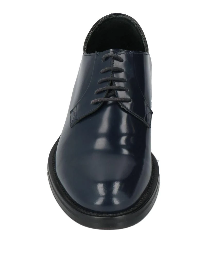 UNCONVENTIONAL ROYAL UNCONVENTIONAL ROYAL 4