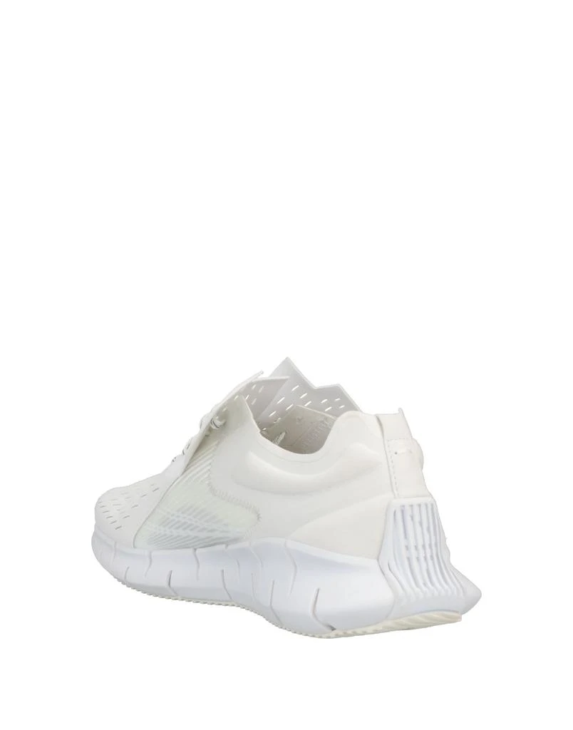 MAISON MARGIELA x REEBOK Sneakers 3