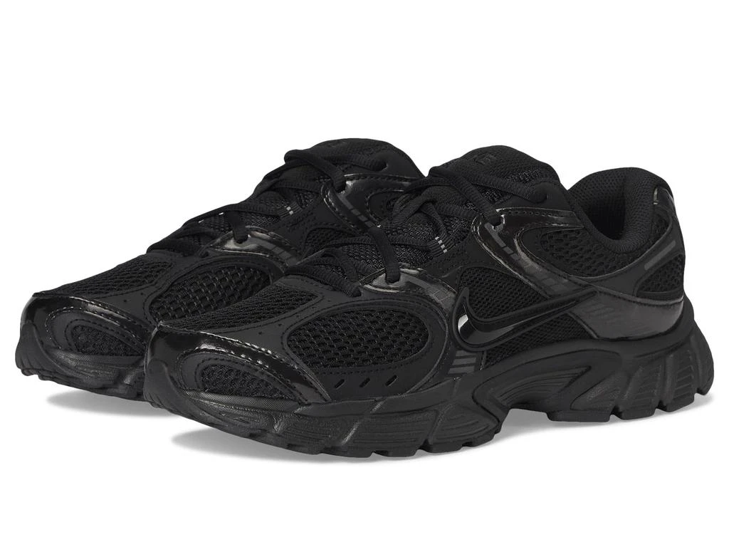 NIKE V5 Runner 1