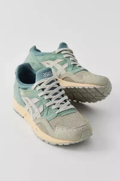 Asics ASICS Women's GEL-Lyte V Premium Sneaker 2