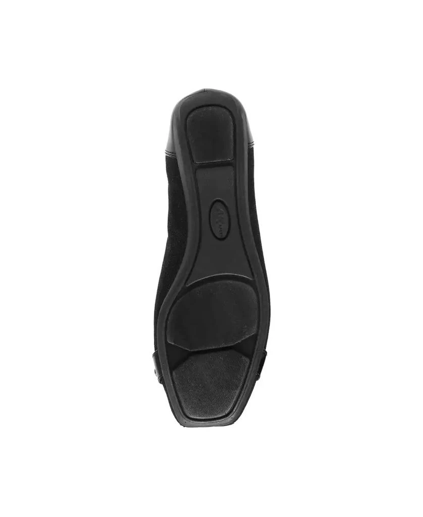 Anne Klein Women's Umeko Snip Toe Ballet Flats 4