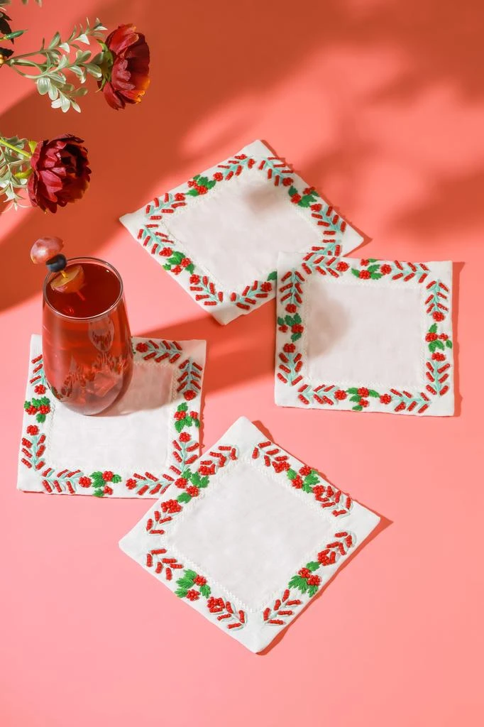 Tiramisu The Holly Berry Beaded Cocktail Napkins – Set of 4 2