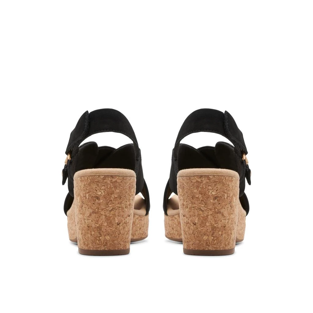 Clarks Giselle Dove 5