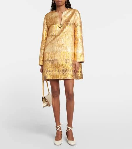 Valentino Tan-Go patent leather pumps 2