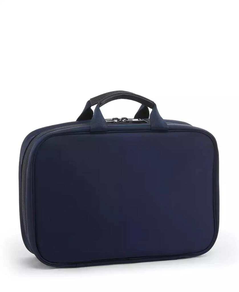 Tumi Voyageur Madeline Cosmetic 4