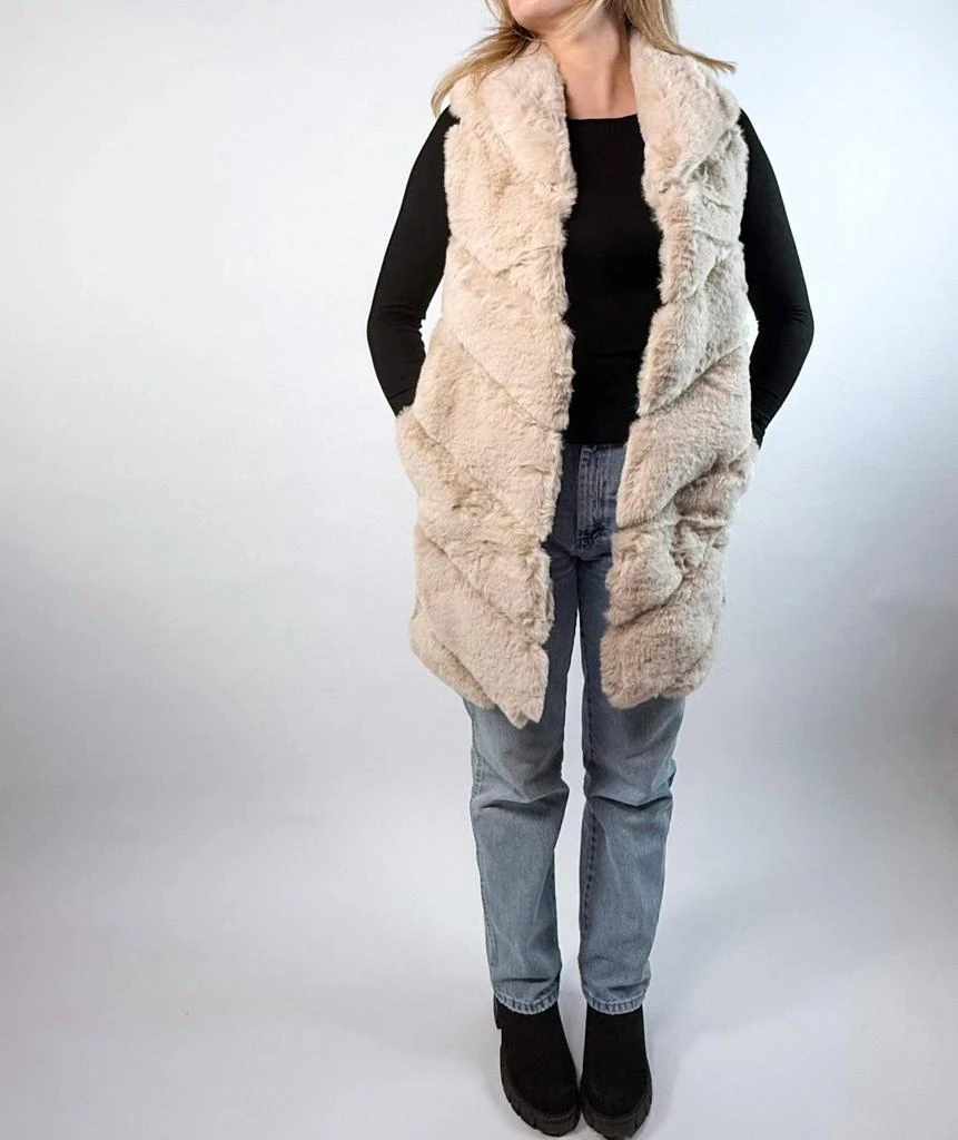 COCO + CARMEN Coco + Carmen - Carlisle Faux Fur Vest 2
