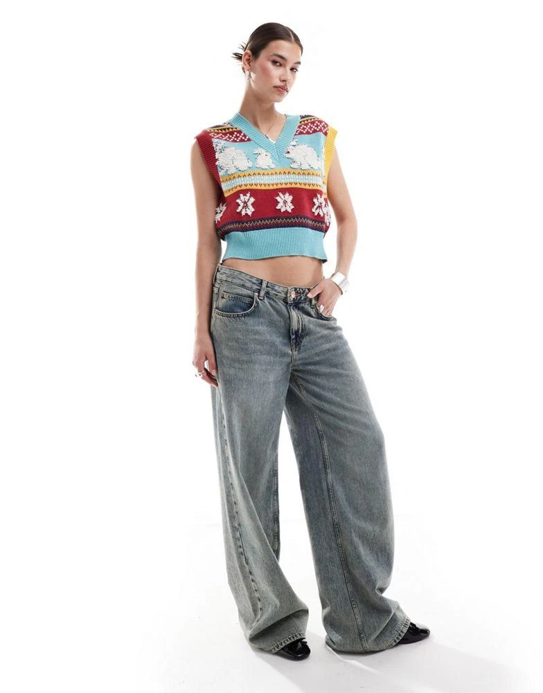 Urban Revivo Urban Revivo v-neck rabbit intarsia knitted vest top in multi 4