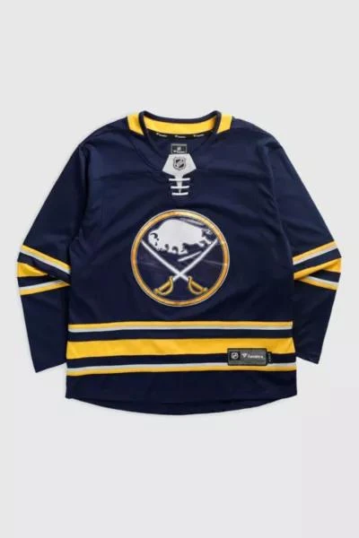 Urban Outfitters Vintage Buffalo Sabres NHL Jersey 1