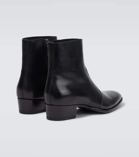 Yves Saint Laurent Wyatt leather ankle boots 6