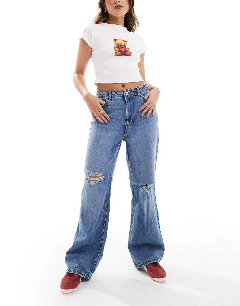 New Look New Look Adalae wide leg jean with rips in mid blue 1