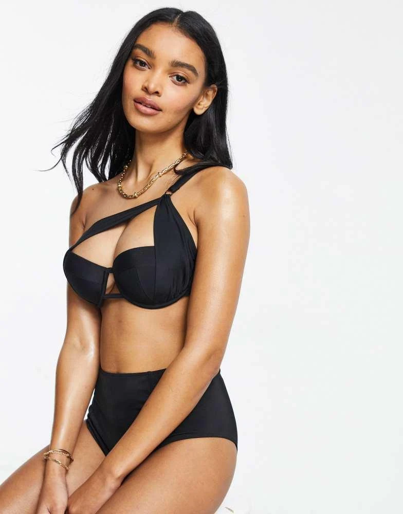 Wolf & Whistle Wolf & Whistle Exclusive Fuller Bust underwire one shoulder bikini top in black 4