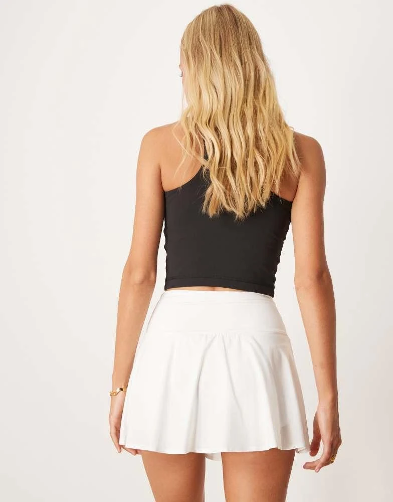 4505 4505 tennis flippy skirt with inner short in white 4